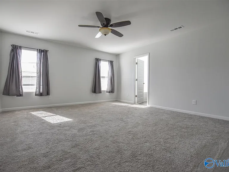 304 Fenrose Dr — Photo 20
