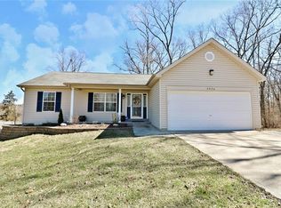 3936 Valley View Dr, House Springs, MO 63051