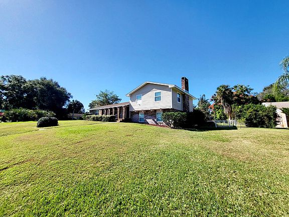 4th image of 2927 Cocovia Way