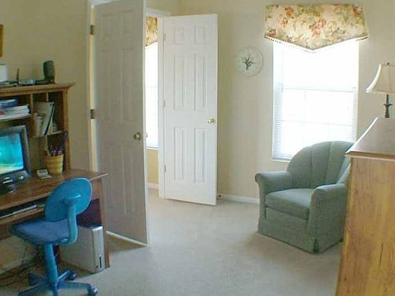 5th image of 1713 Arborwood Dr