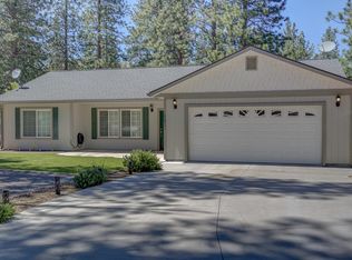 17323 Harney Ct, Weed, CA