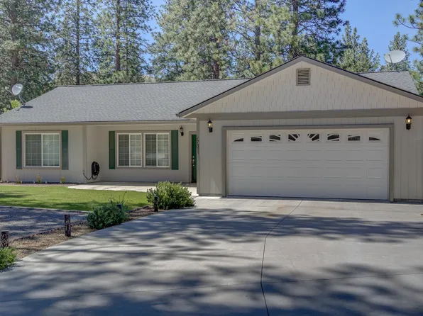 17323 Harney Ct, Weed, CA 96094