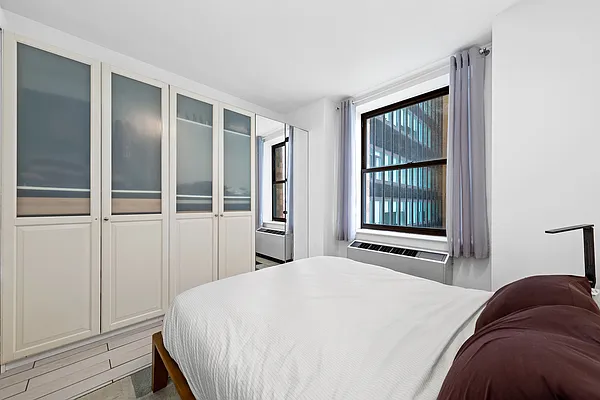 Rented by Keller Williams NYC | media 9