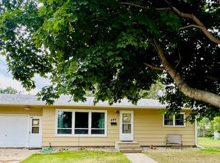 448 12th St SE, Huron, SD 57350