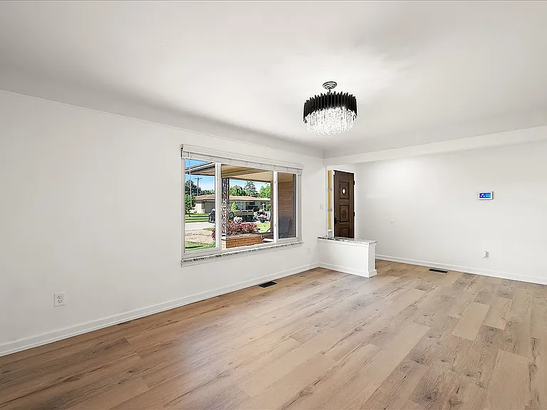 11489 Anna Lisa Dr — Photo 11