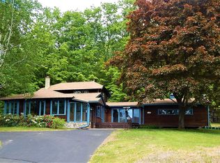 14 N Bolton Rd, Bolton Landing, NY 12814
