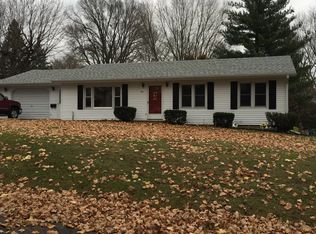 605 N Main St, Veedersburg, IN