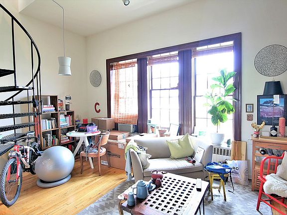 4th image of 51 W 84th St APT 9