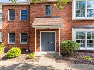106 Boxwood Ct, Canonsburg, PA