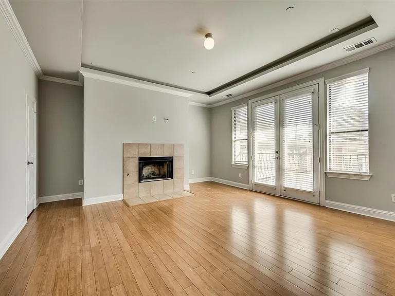 4432 Bowser Ave #C — Photo 11