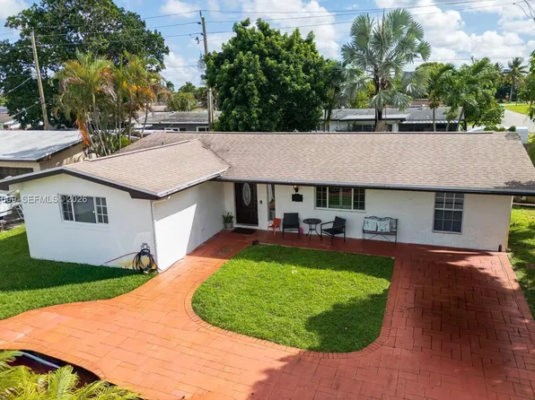 8740 NW 11th St, Pembroke Pines, FL 33024