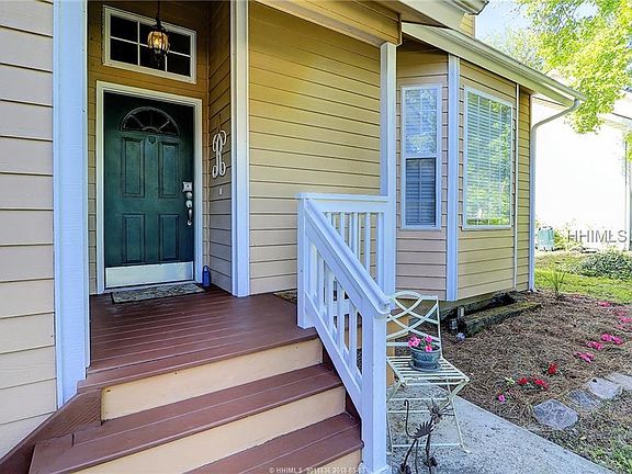 2nd image of 22 Chinaberry Dr