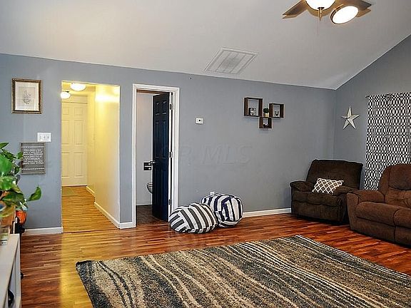 5th image of 4951 Decker Ave NE