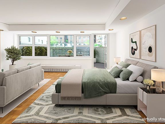 3rd image of 15 W 72nd St APT 1U