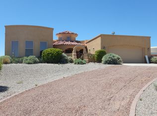 821 3rd St NE, Rio Rancho, NM 87124