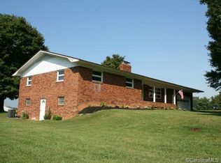 685 Karriker Farms Rd, Mooresville, NC 28115