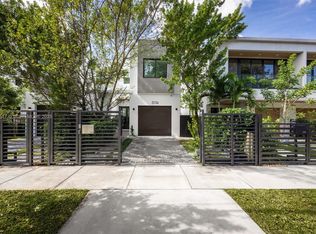 Palmhurst, Miami, FL 33133