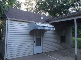 917 N Dellrose St, Wichita, KS 67208