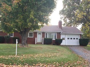 399 Old White Hill Rd, Stuarts Draft, VA 24477