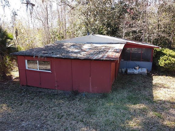 5th image of 16800 NE 16th Pl