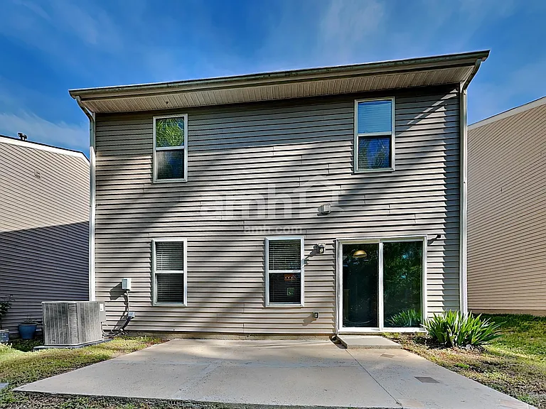 5432 Wyalong Dr — Photo 21