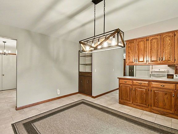 5th image of 5144 Clydesdale Ln