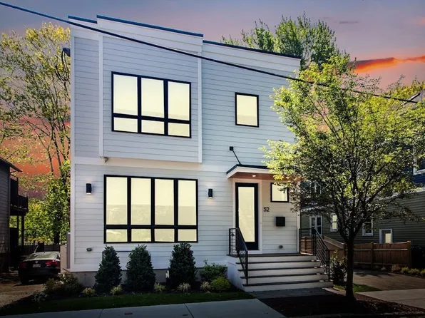 52 Park Ave, Cambridge, MA 02138