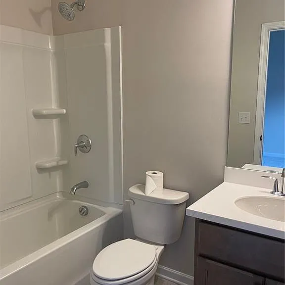 3750 Crestland Ln — Photo 12