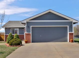 1907 S Prescott Cir, Wichita, KS 67209