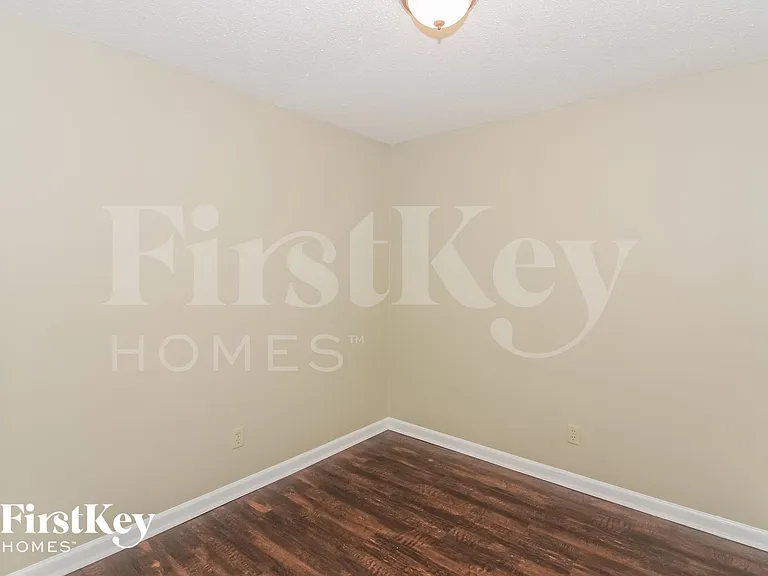 7161 Oak Chase Ln — Photo 12