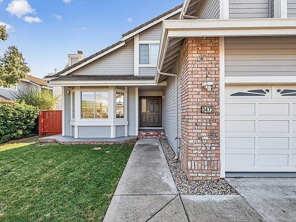 4th image of 3473 Edinburgh Dr