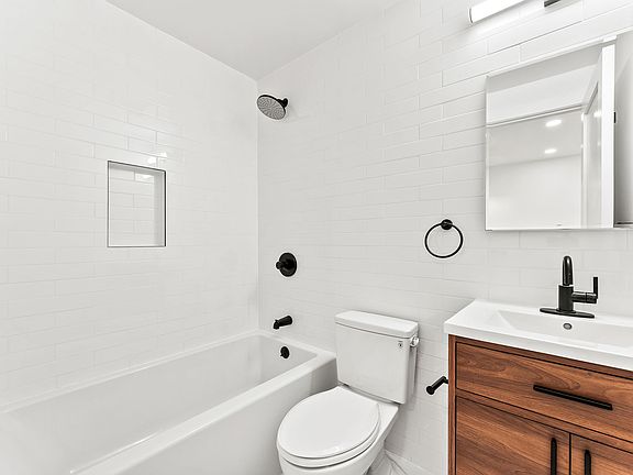 5th image of 792 Bergen St #2B