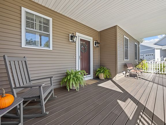 3rd image of 53 Bay Pointe Dr #53