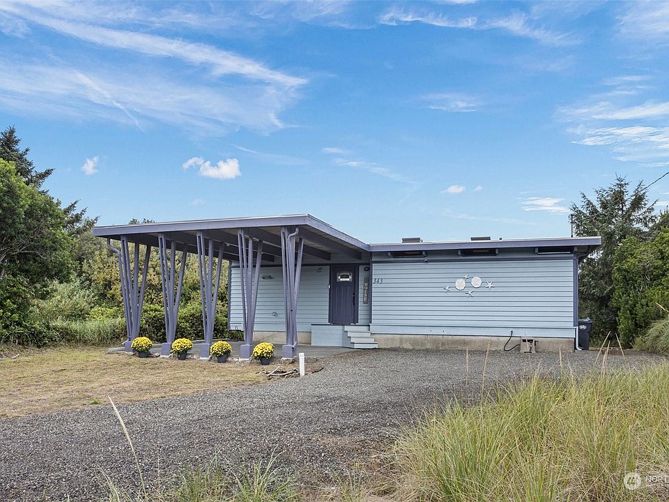 1st image of 343 Sand Dune Avenue NW