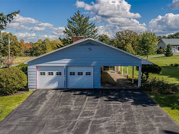 3rd image of 6664 Quarry Rd
