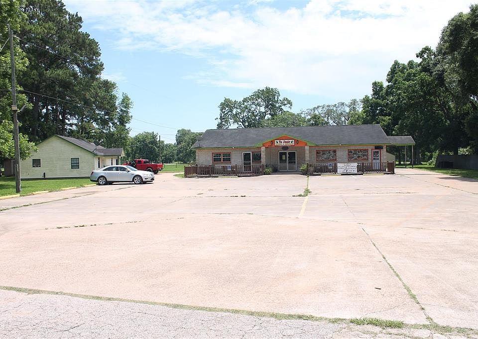 1st image of 6805 Highway 36