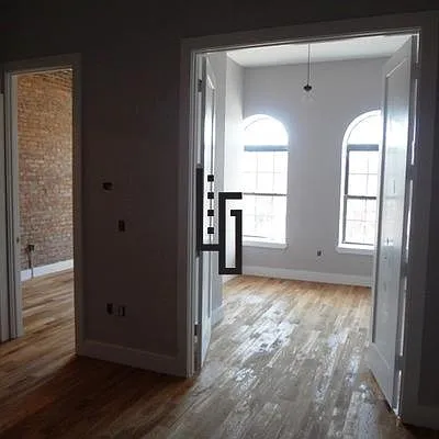 Rented by Loom Group | media 45