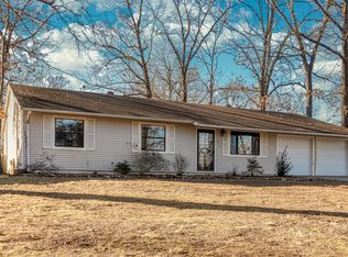 1312 Maple Dr, Grove, OK 74344