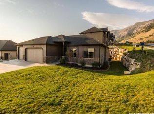 1398 E 2850 N, North Ogden, UT 84414