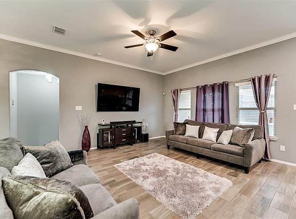 3rd image of 11513 Aquilla Dr