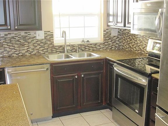 5th image of 121 3rd Ave N APT 308