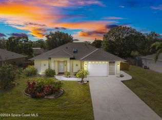 1517 Quiescent Ln, Sebastian, FL 32958