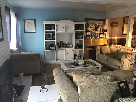 5th image of 11338 Dumont Ave