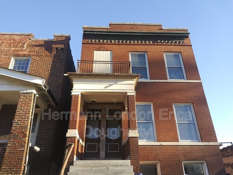 1st image of 4530 S Grand Blvd #1F