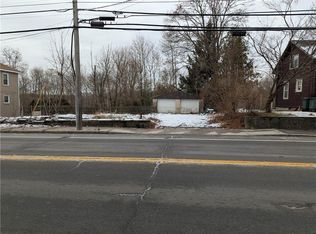 420 Washington St, Coventry, RI 02816