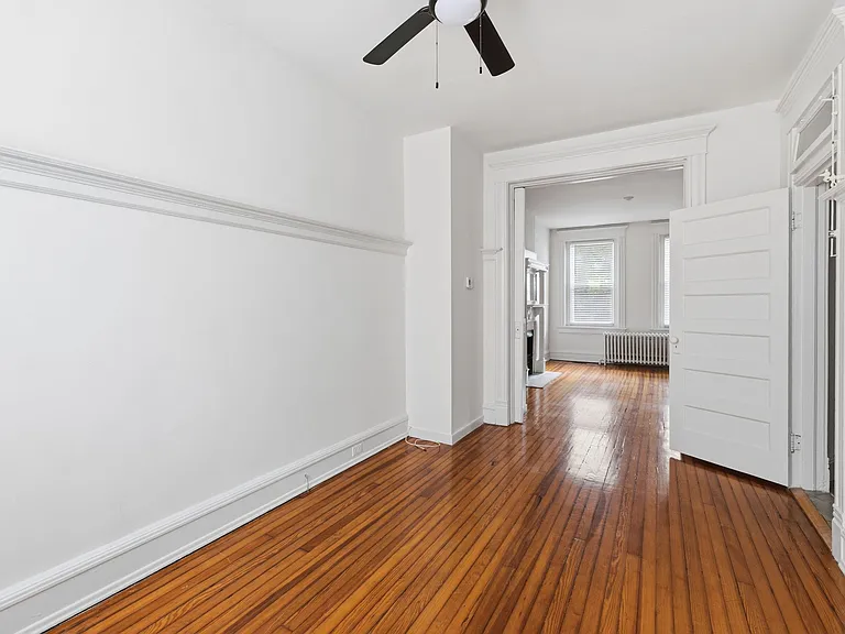 2425 W Main St — Photo 11