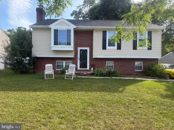 313 Argus Ln, Glen Burnie, MD 21061