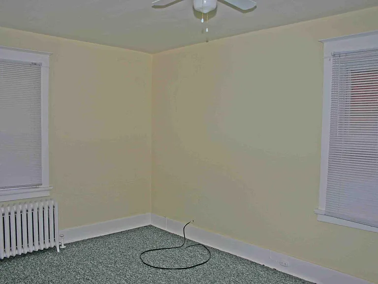 1519 S Negley Ave — Photo 10