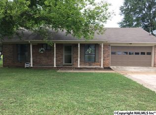 504 Tammy St SW, Decatur, AL 35603