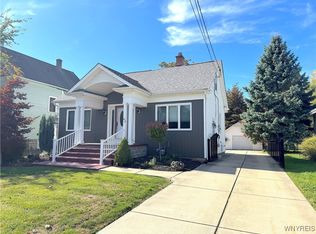 83 S Union Rd, Williamsville, NY 14221